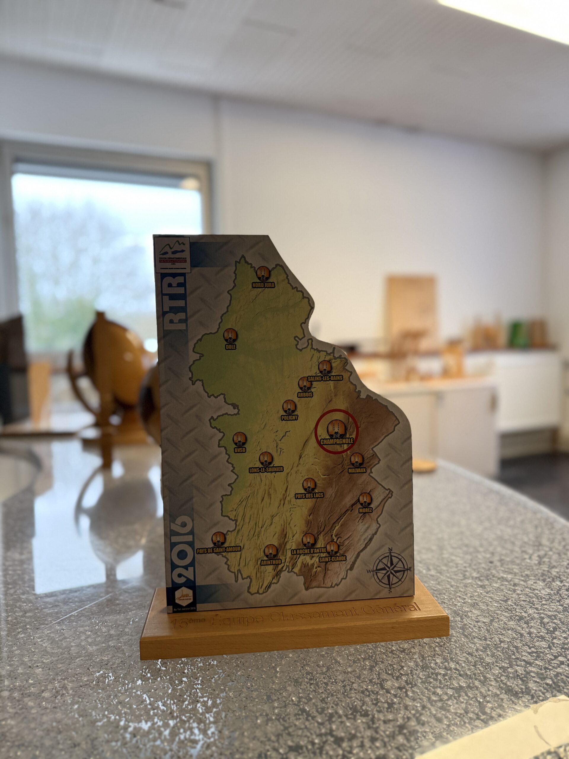 trophée jura bois